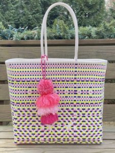 Squeeze de Citron Bags are hand woven from recycled plastic from mexican artisans